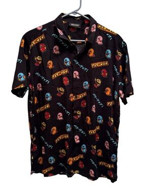 NWOT Pac-Man Black Short Sleeve Button-Up Shirt - Size Large